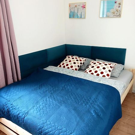Apartament Przystan Swietojanska Gdynia Exterior photo